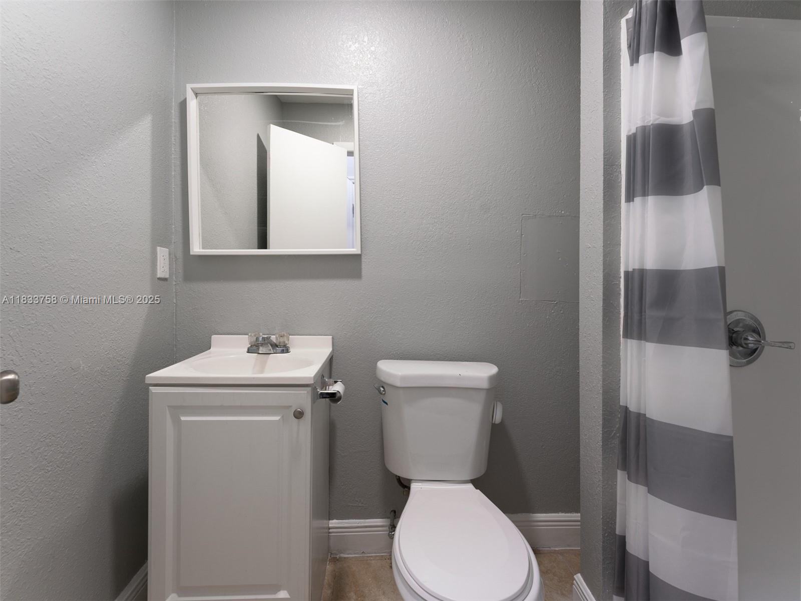 See details / sq. ft. $ 2025-07-03 0 Photo