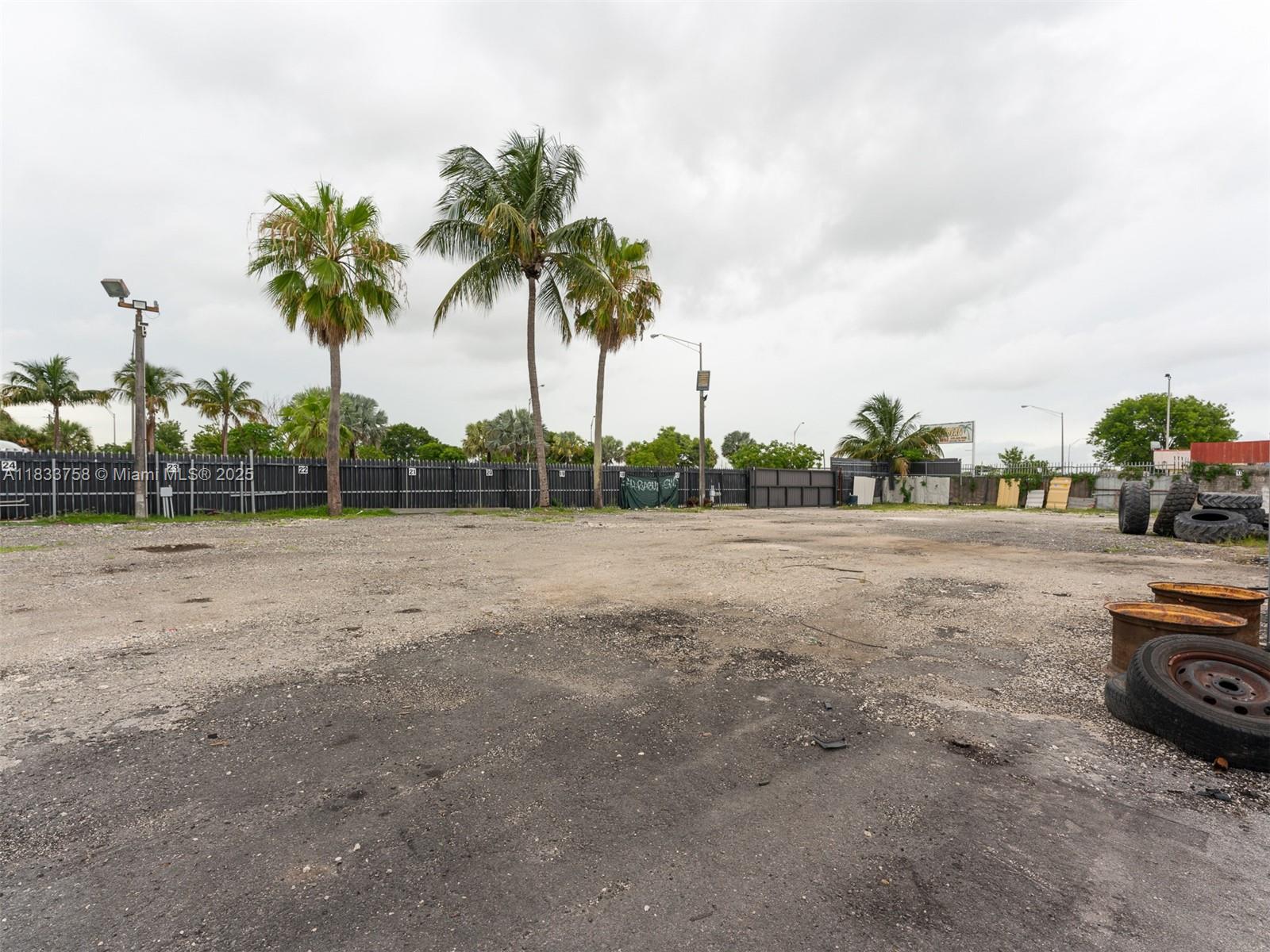 See details / sq. ft. $ 2025-07-03 0 Photo