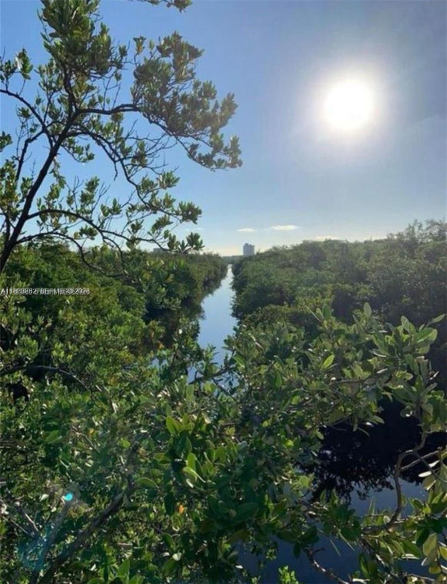 Photo of 1125 Butternut Ln  (1125), Hollywood, Florida, 33019 - 