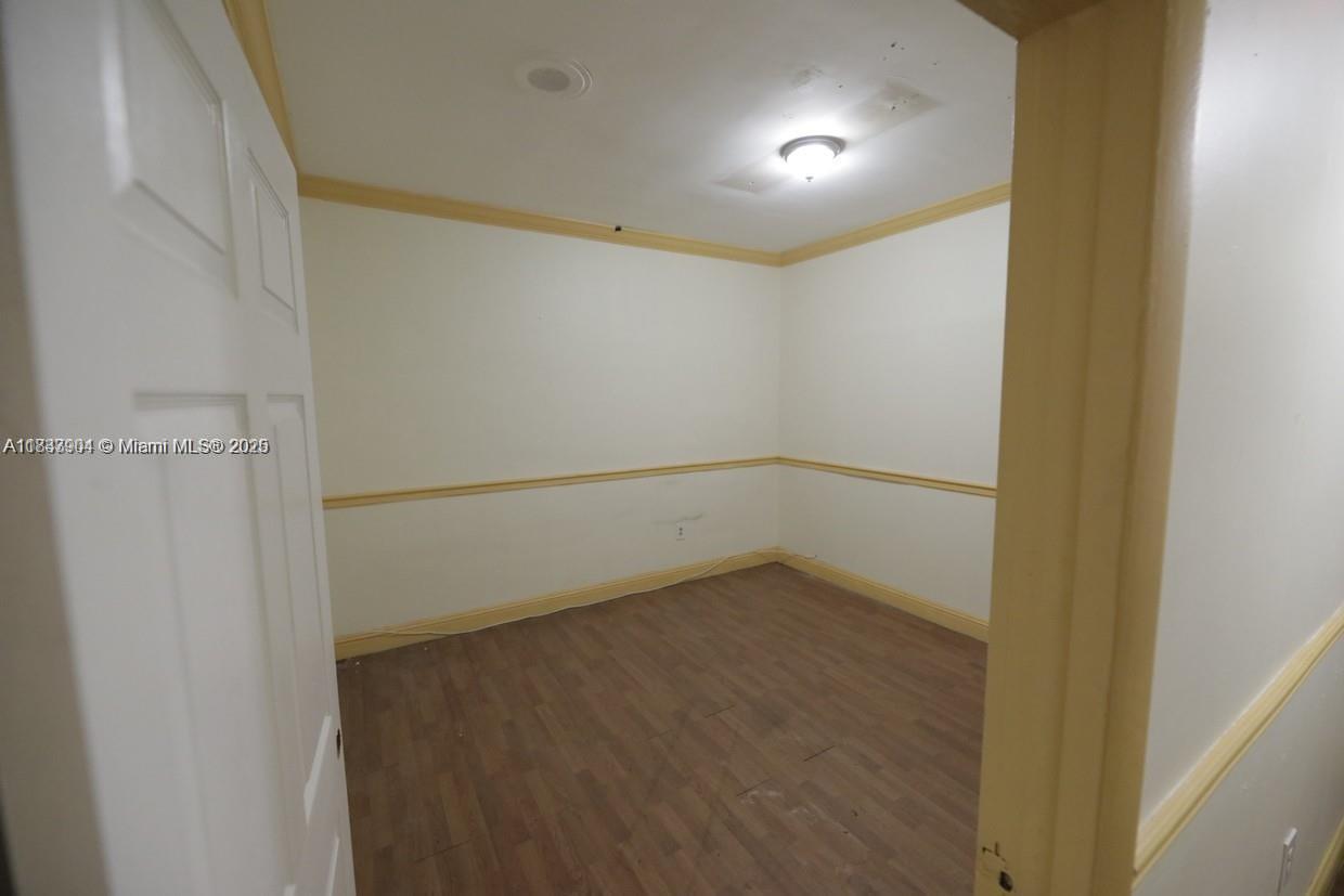 See details / sq. ft. $ 2025-07-03 0 Photo