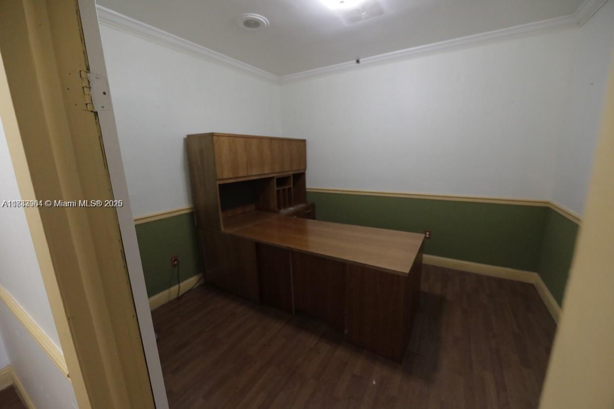 See details / sq. ft. $ 2025-07-03 0 Photo