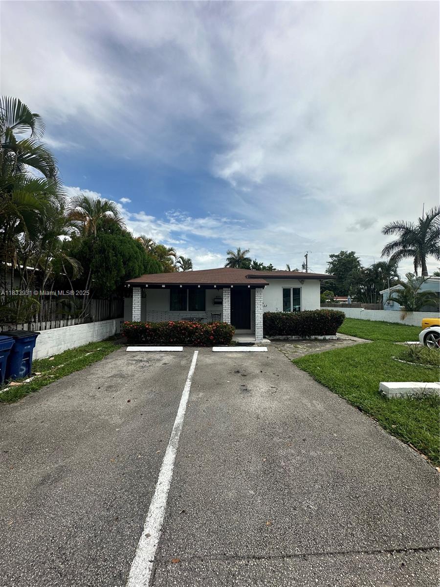   /  1422 sq. ft. $ 2025-07-03 0 foto