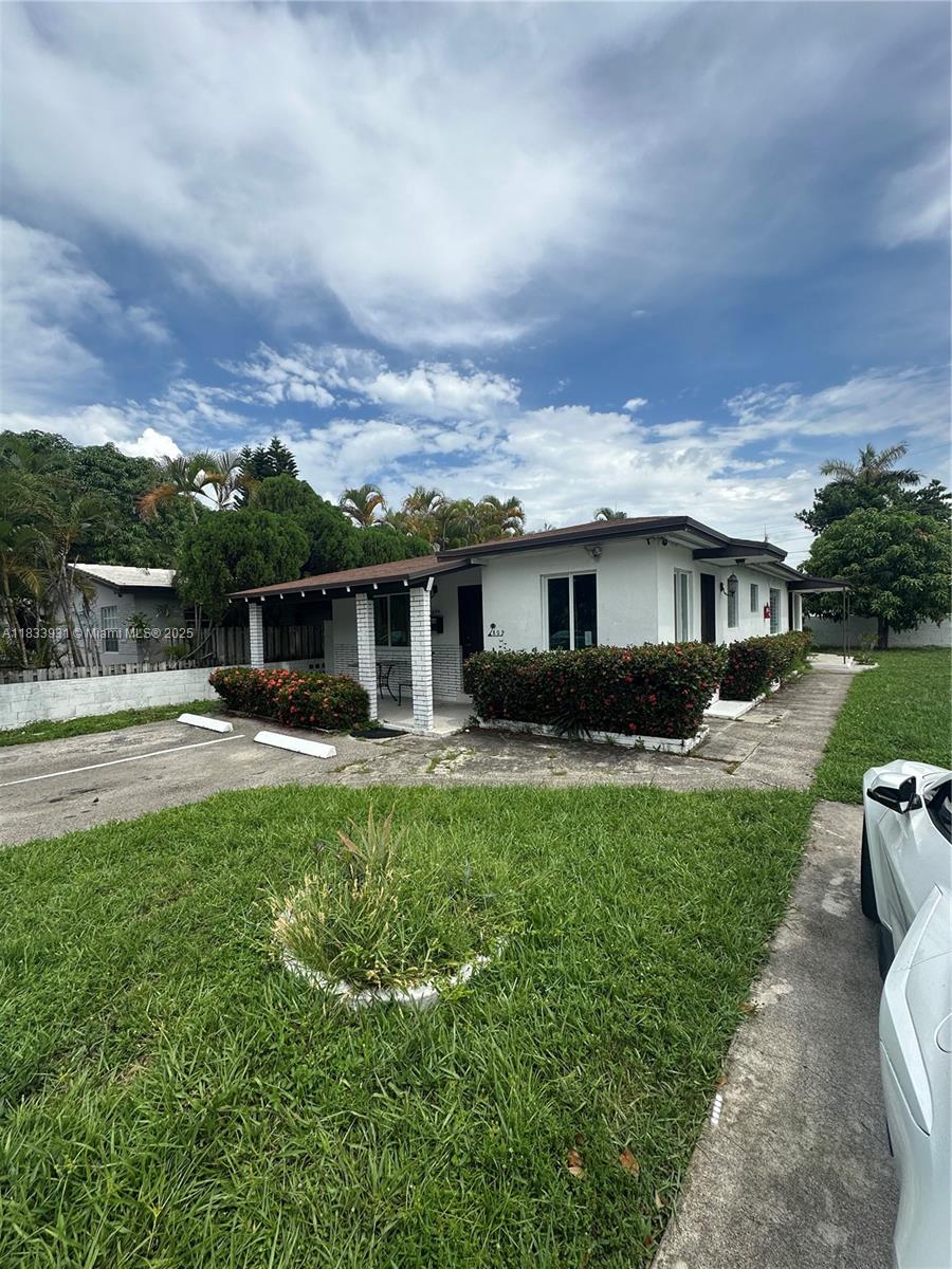   /  1422 sq. ft. $ 2025-07-03 0 foto