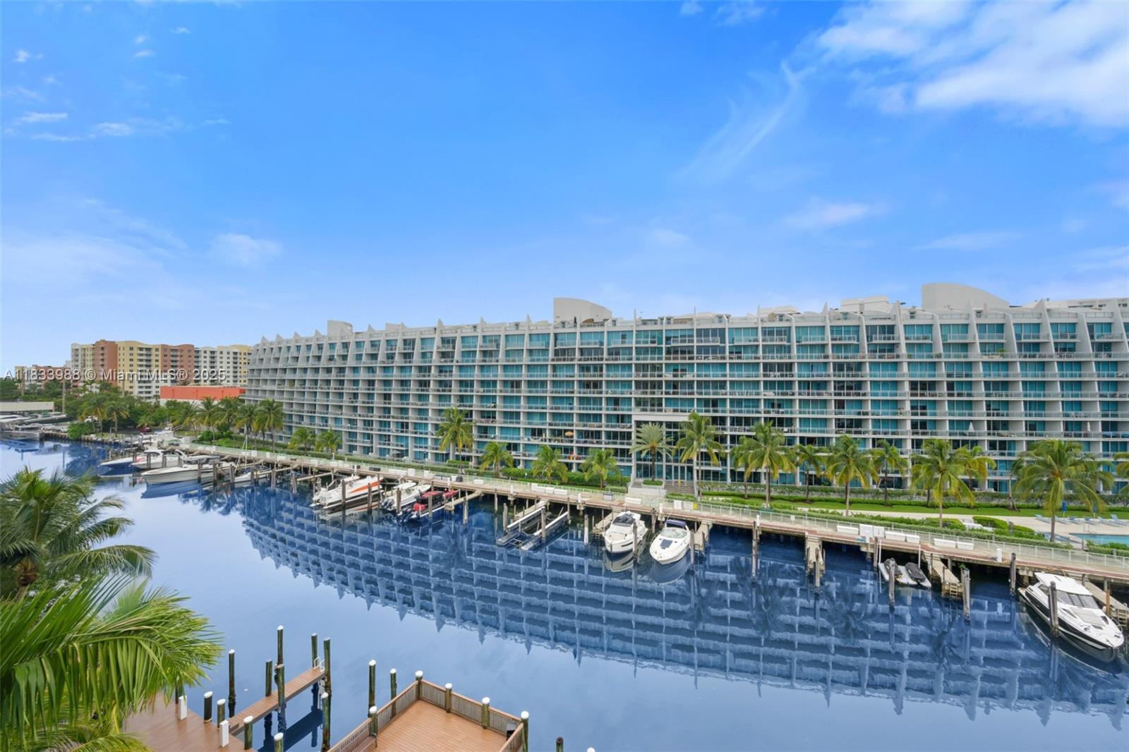 Photo of 3001 185th St #613, Aventura, Florida, 33180 -