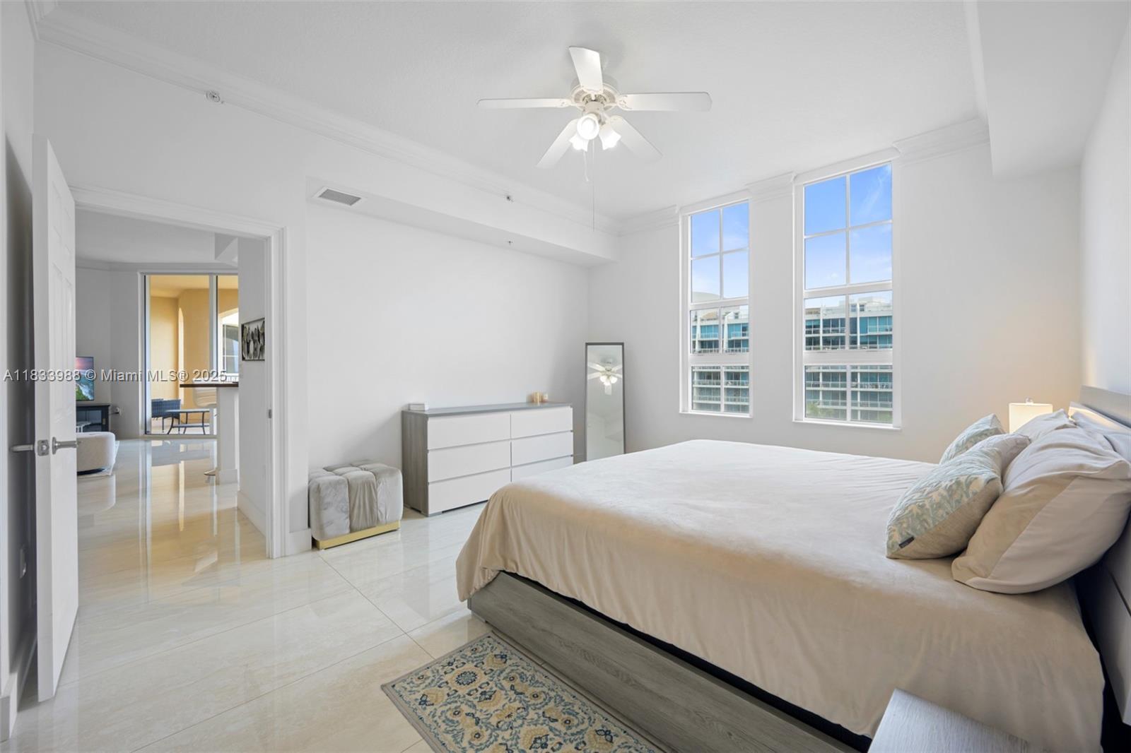 Photo of 3001 185th St  #613, Aventura, Florida, 33180 - 