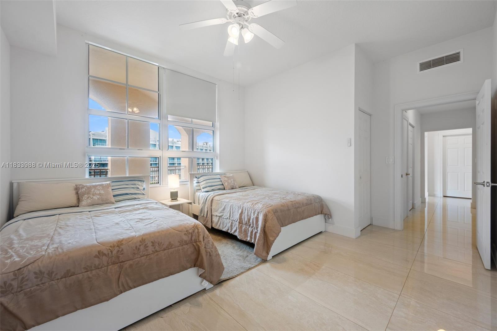 Photo of 3001 185th St  #613, Aventura, Florida, 33180 - 