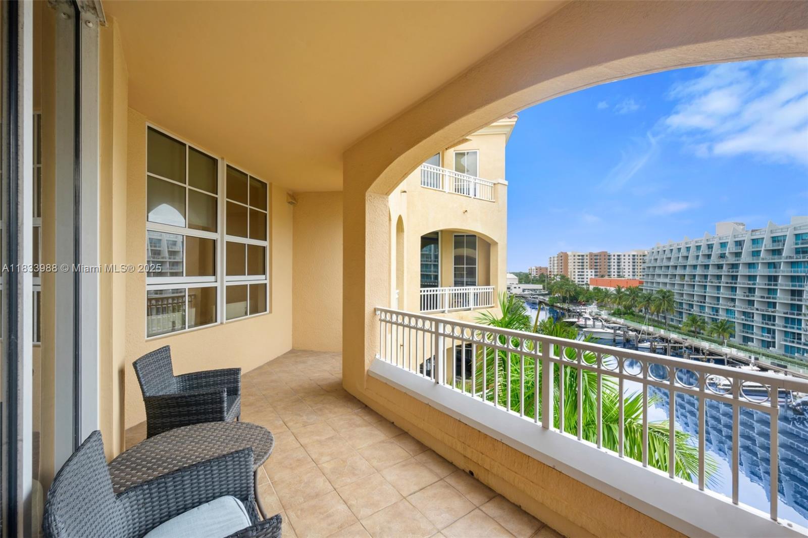 Photo of 3001 185th St #613, Aventura, Florida, 33180 -