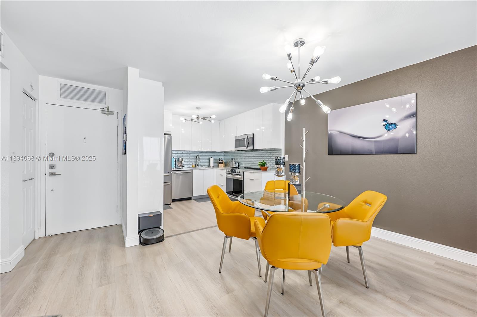 Photo of 2201 Ocean Dr  #2202, Hollywood, Florida, 33019 - 