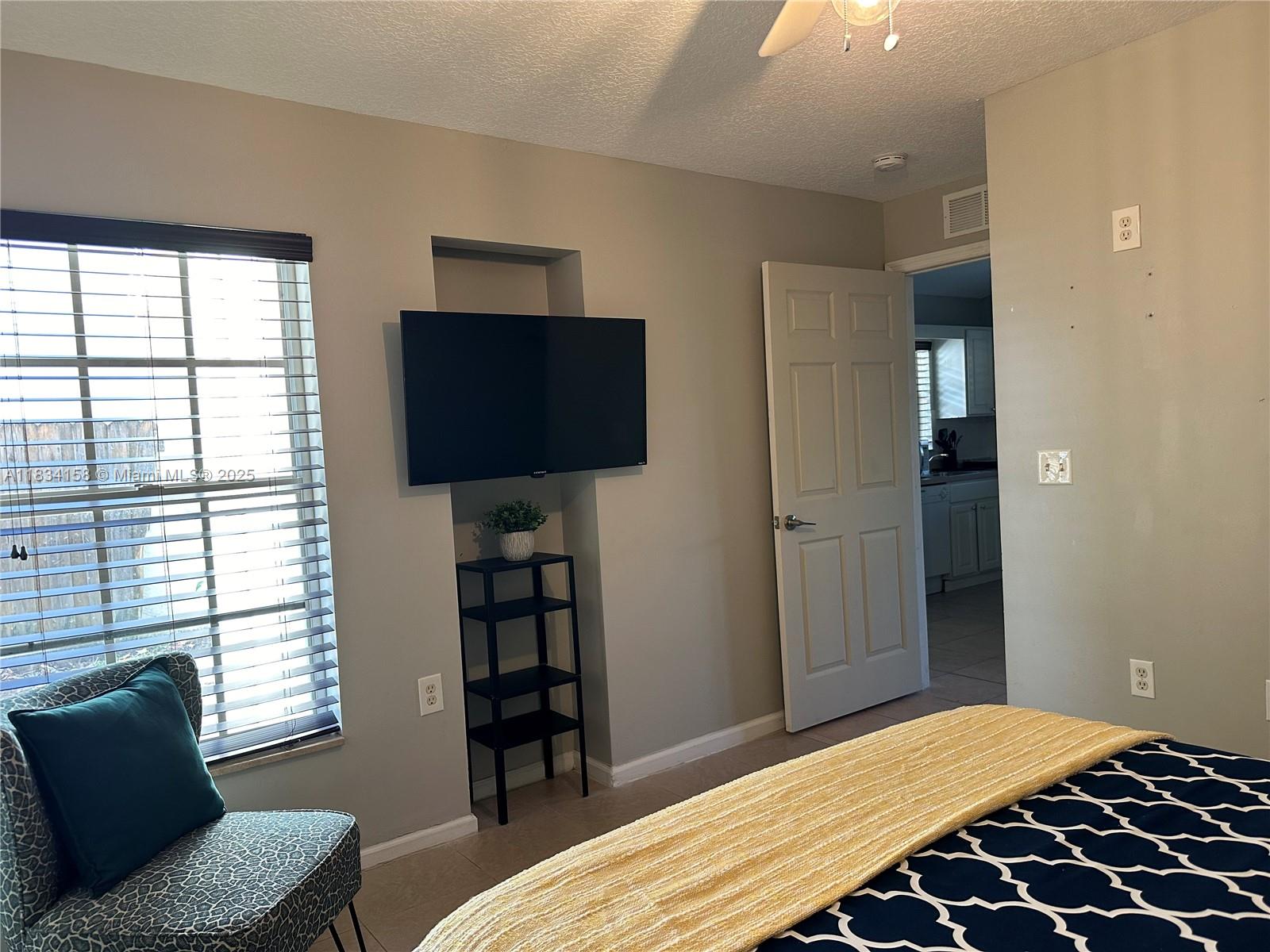 See details / 1835 sq. ft. $ 2025-07-03 0 Photo