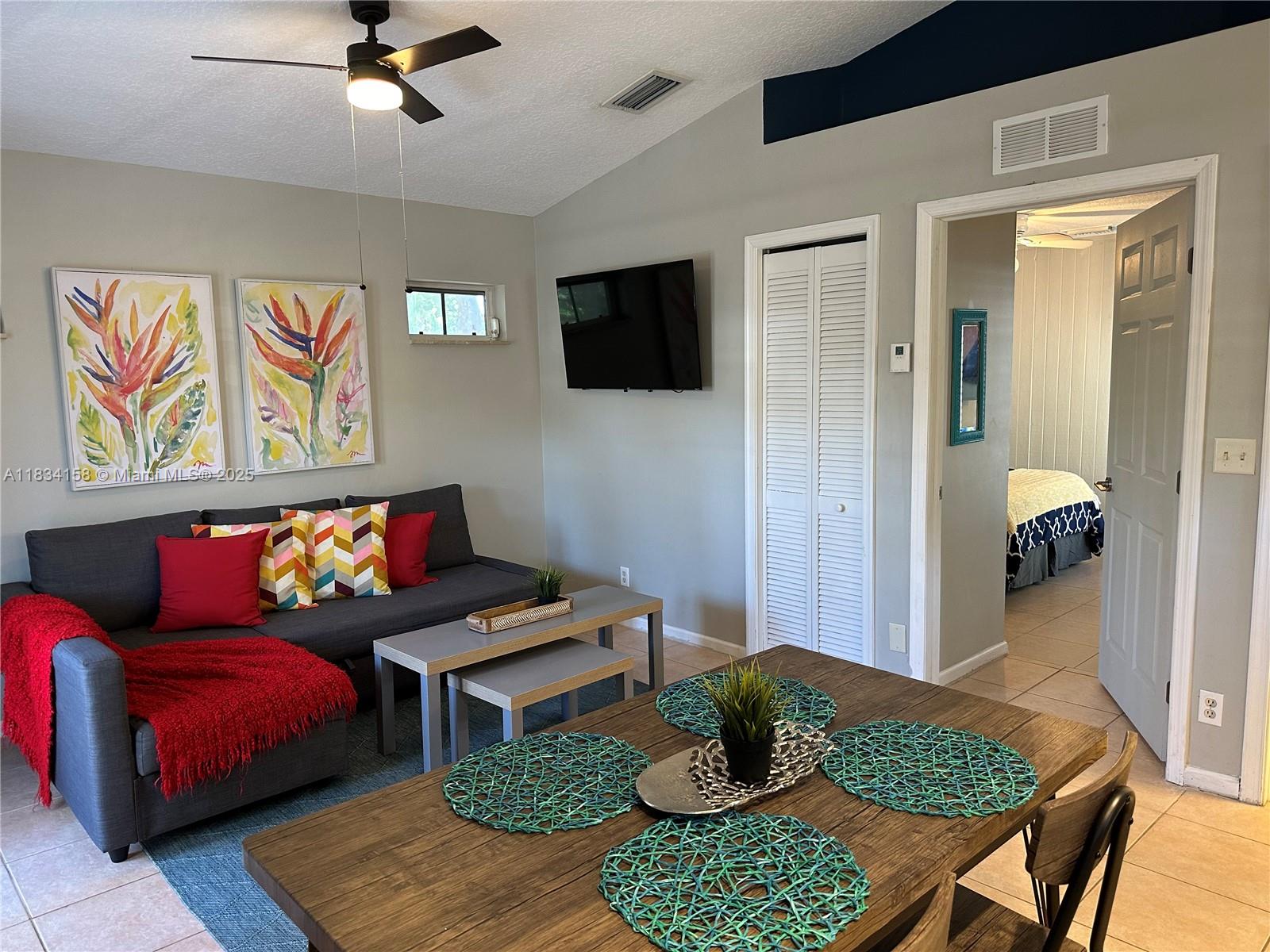 See details / 1835 sq. ft. $ 2025-07-03 0 Photo