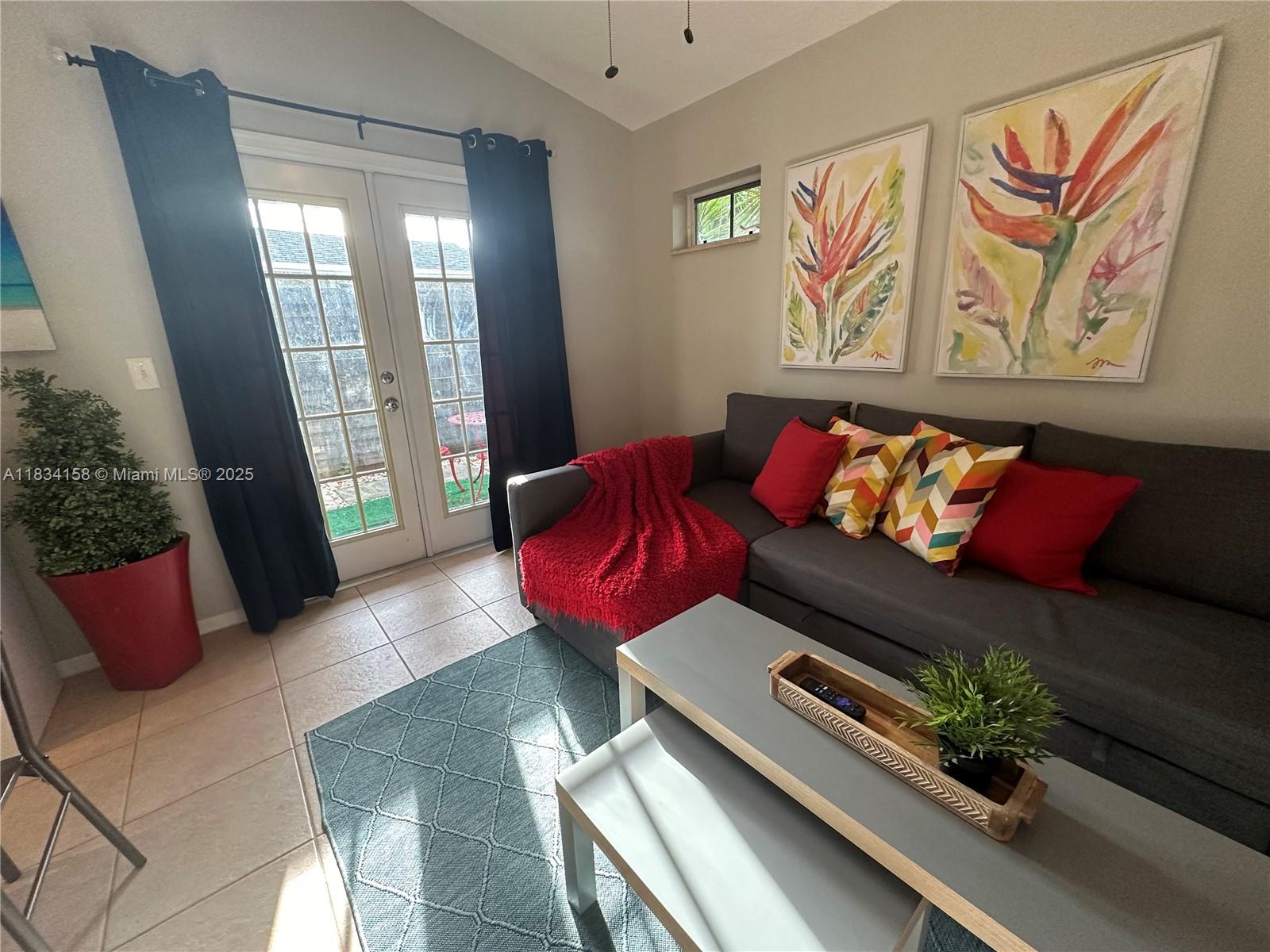 See details / 1835 sq. ft. $ 2025-07-03 0 Photo