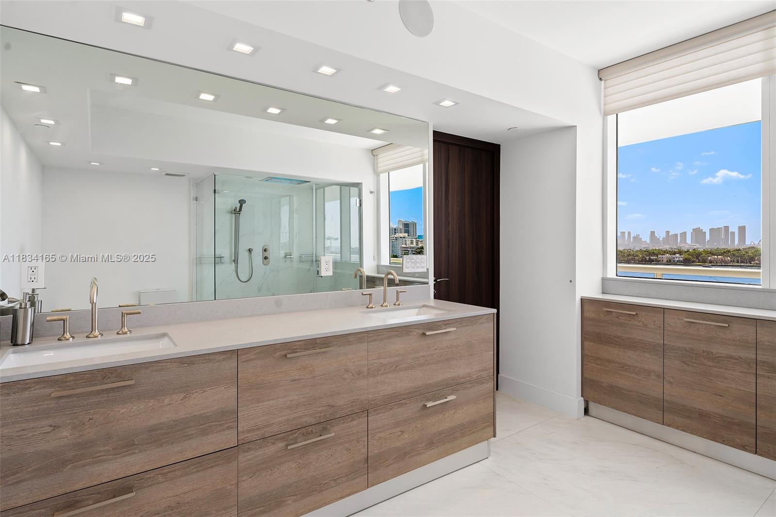 Photo of 450 Alton Rd  #901-902, Miami Beach, Florida, 33139 - 