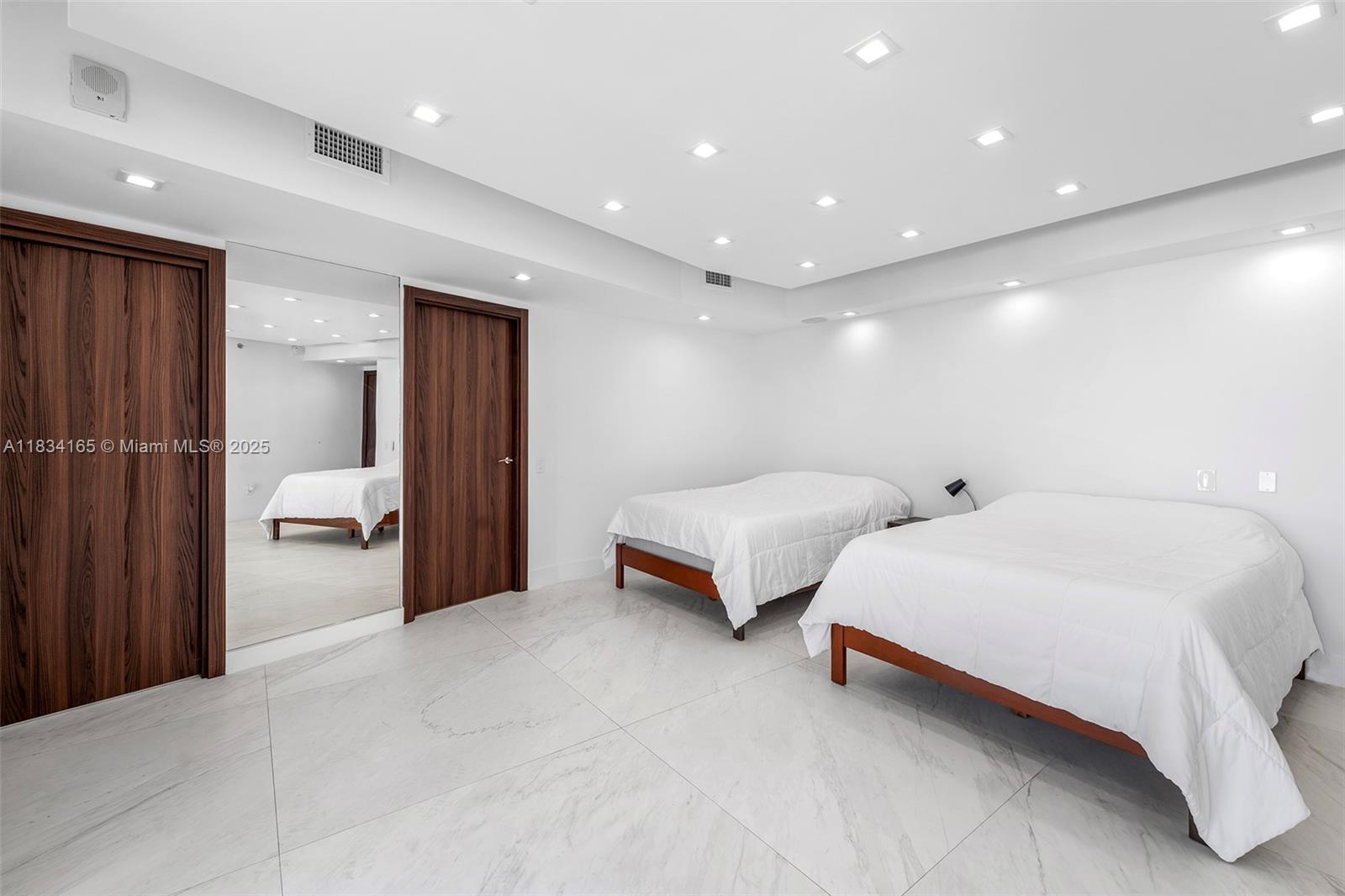 Photo of 450 Alton Rd  #901-902, Miami Beach, Florida, 33139 - 