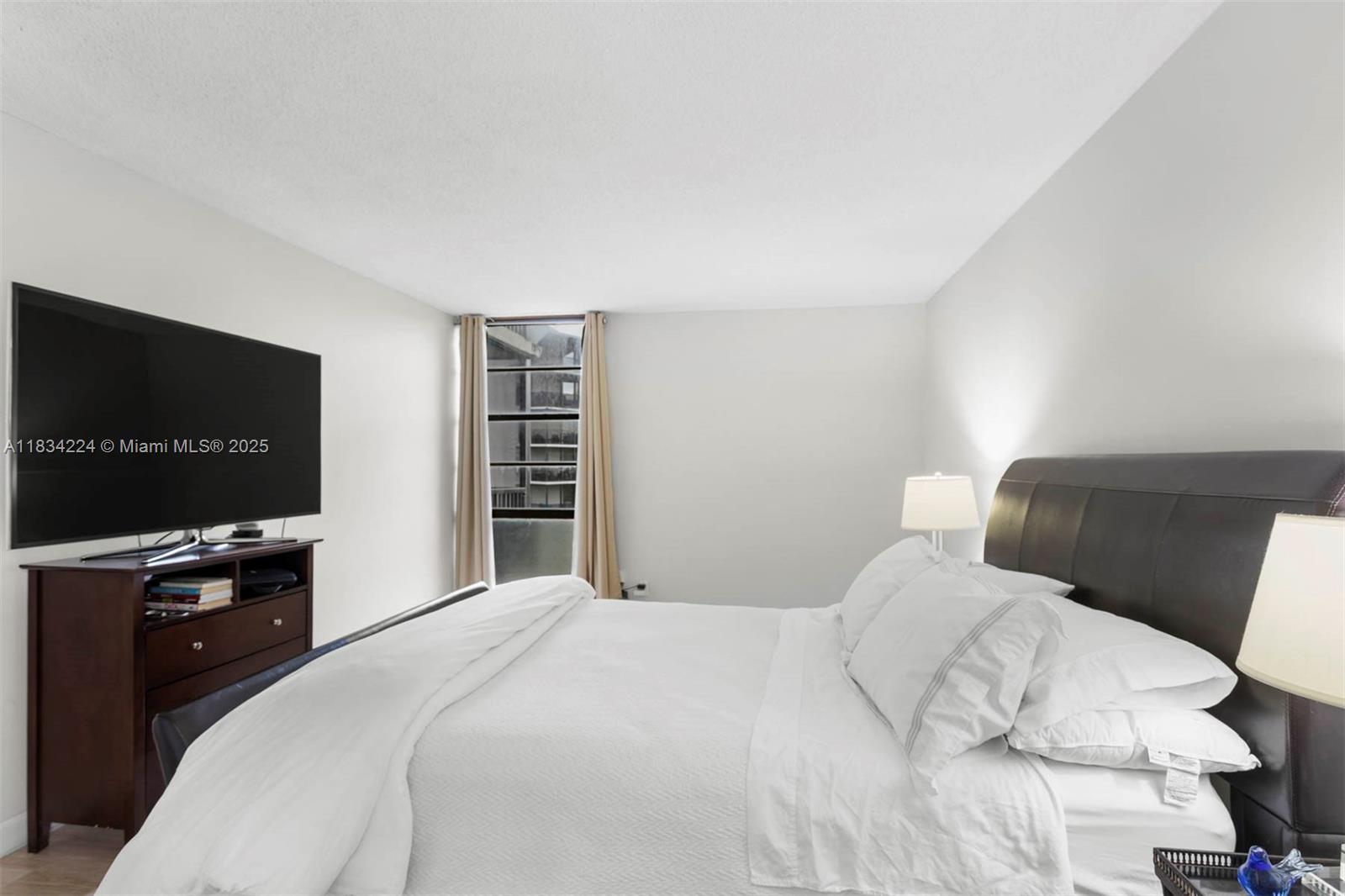 Photo of 3401 Country Club Dr  #519, Aventura, Florida, 33180 - 