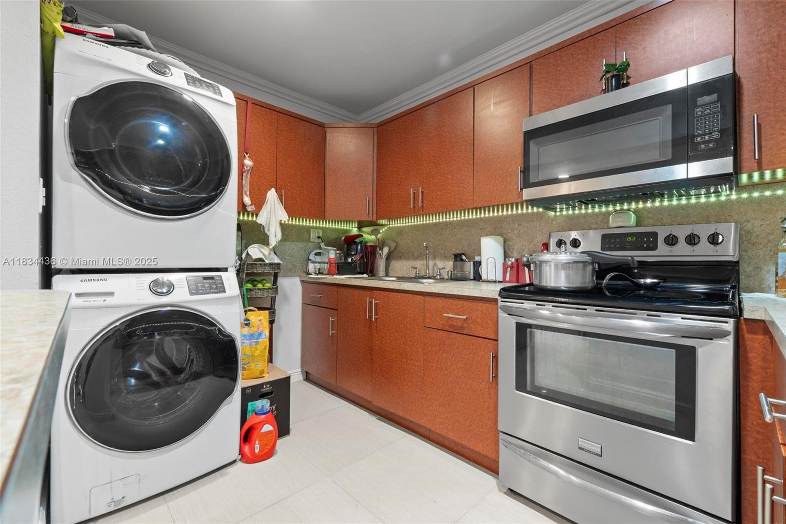   /  1912 sq. ft. $ 2025-07-04 0 Photo