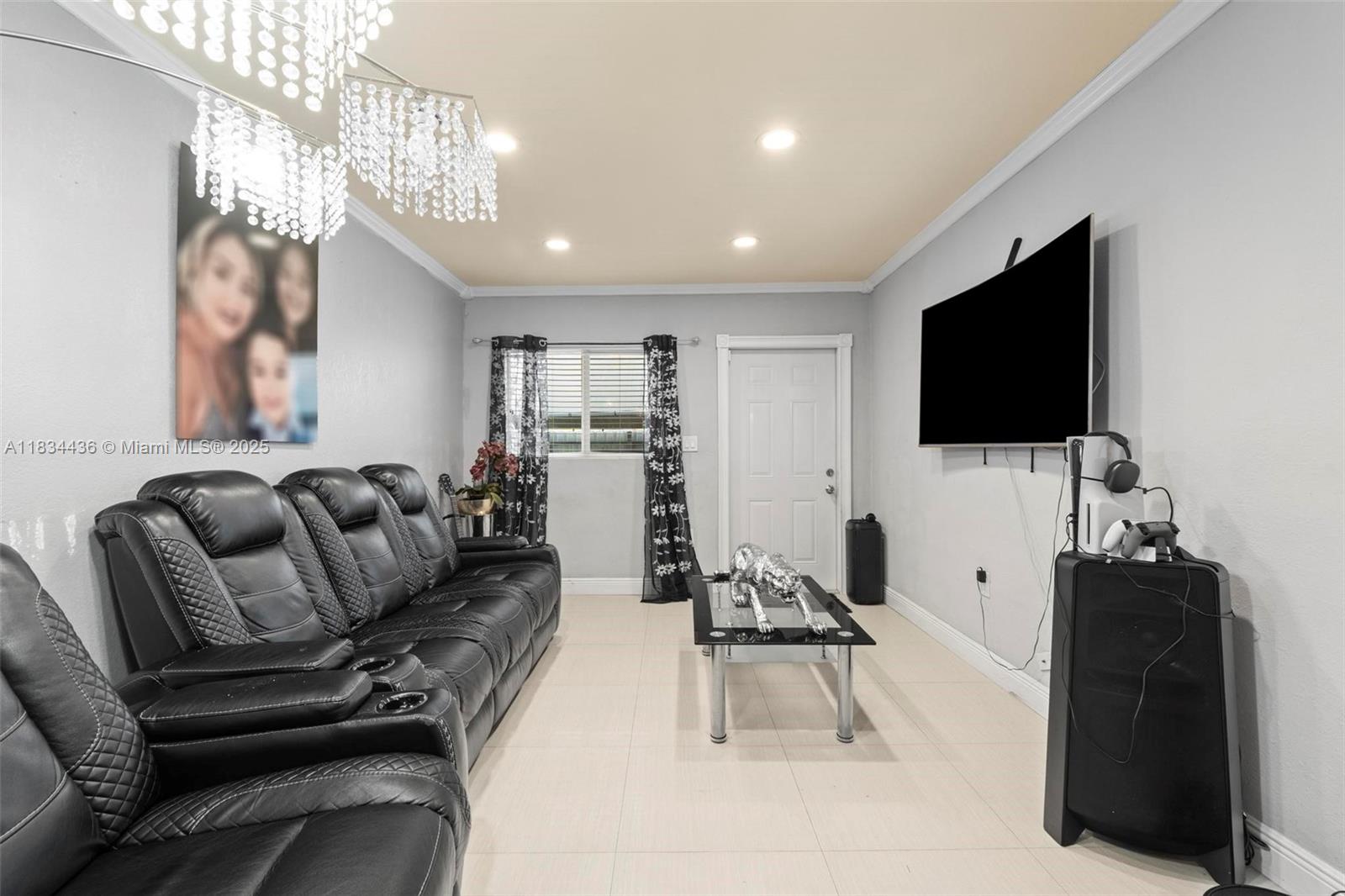   /  1912 sq. ft. $ 2025-07-04 0 Photo