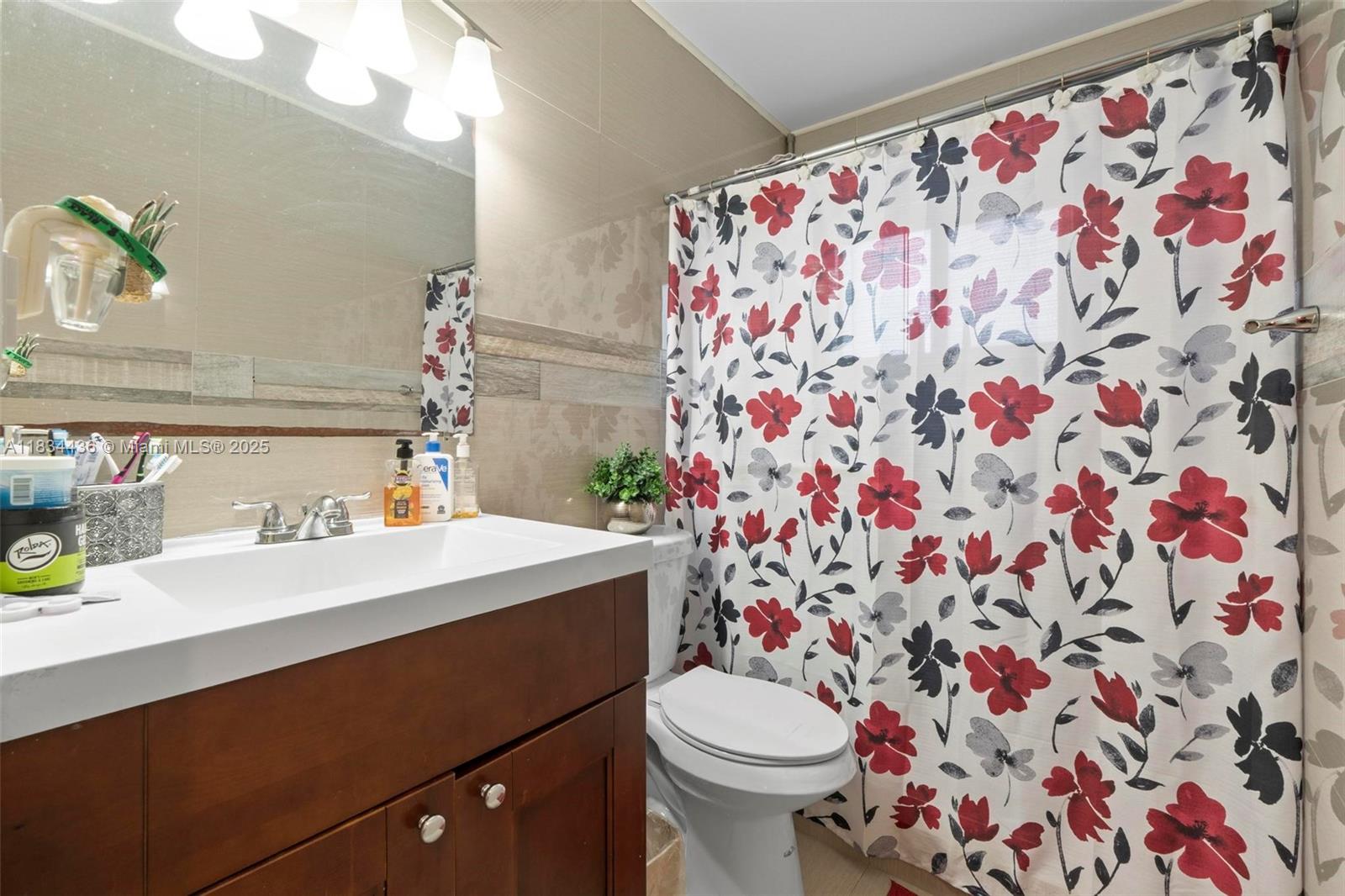   /  1912 sq. ft. $ 2025-07-04 0 Photo