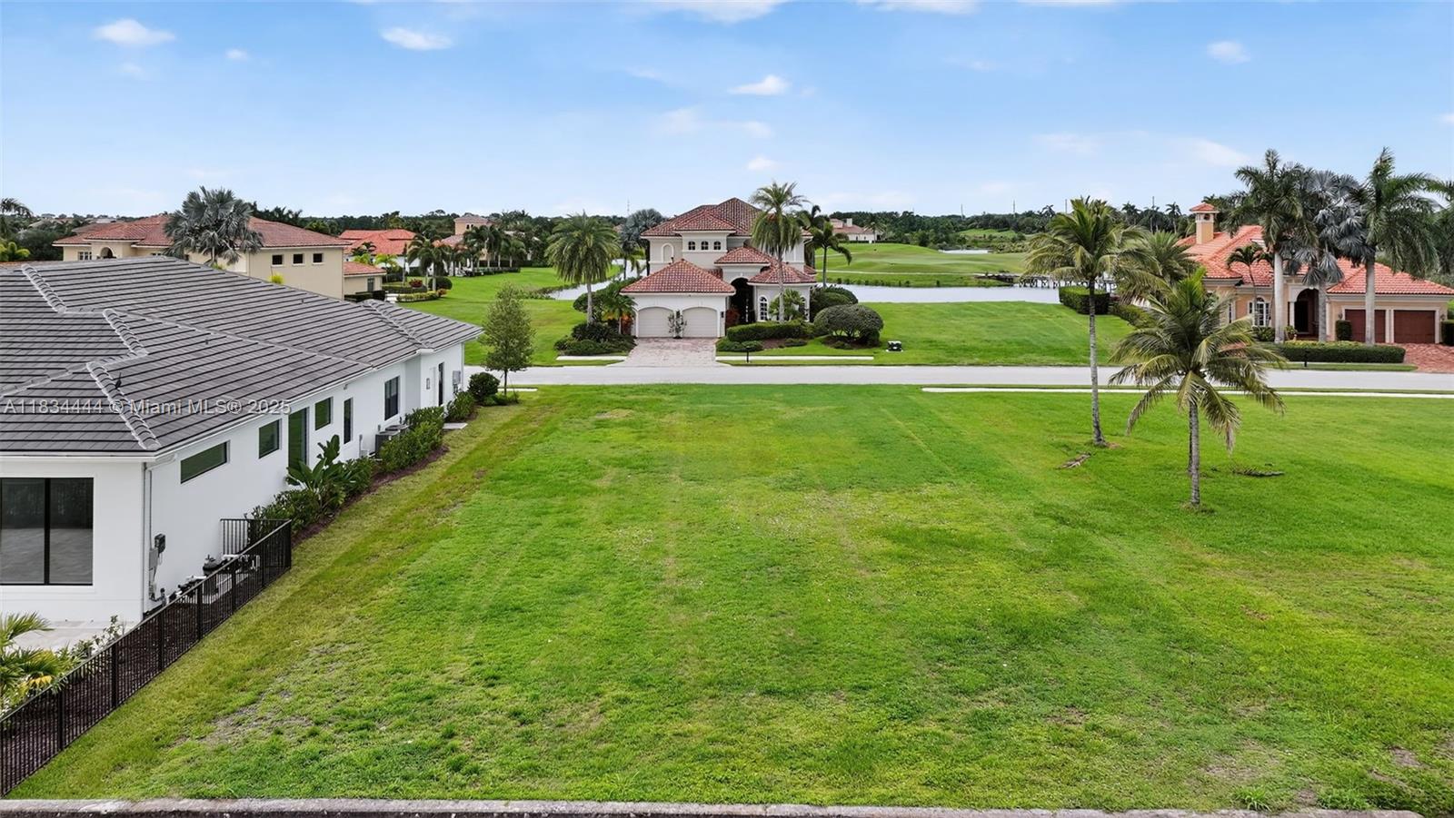 See details / sq. ft. $ 2025-07-04 0 Photo