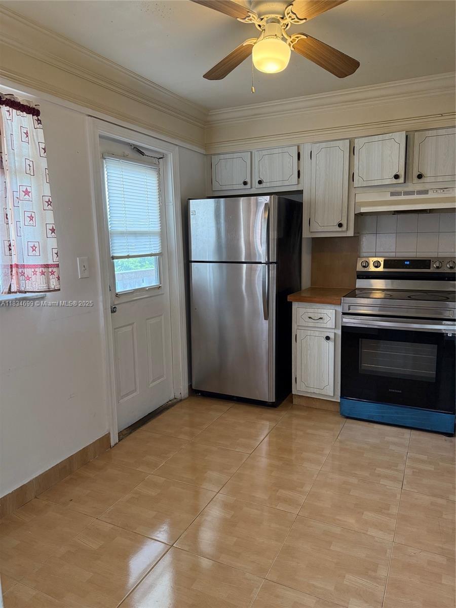 Photo of 620 12th Ave  #408, Hallandale Beach, Florida, 33009 - 