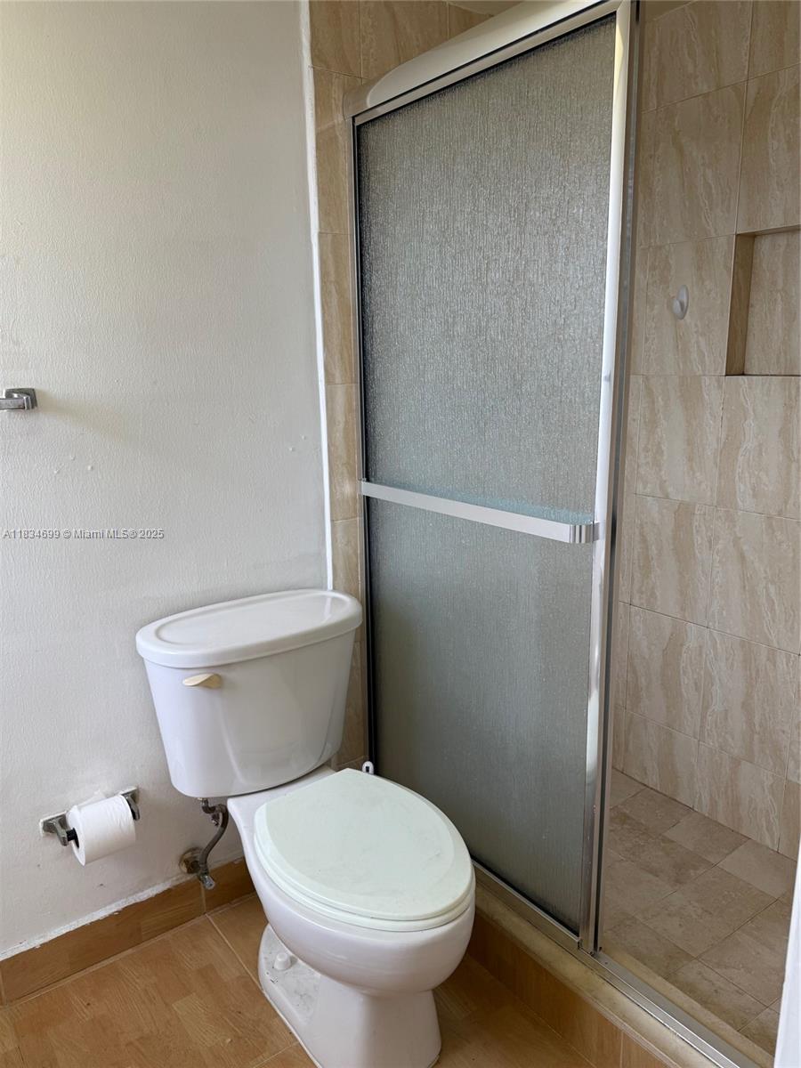 Photo of 620 12th Ave  #408, Hallandale Beach, Florida, 33009 - 