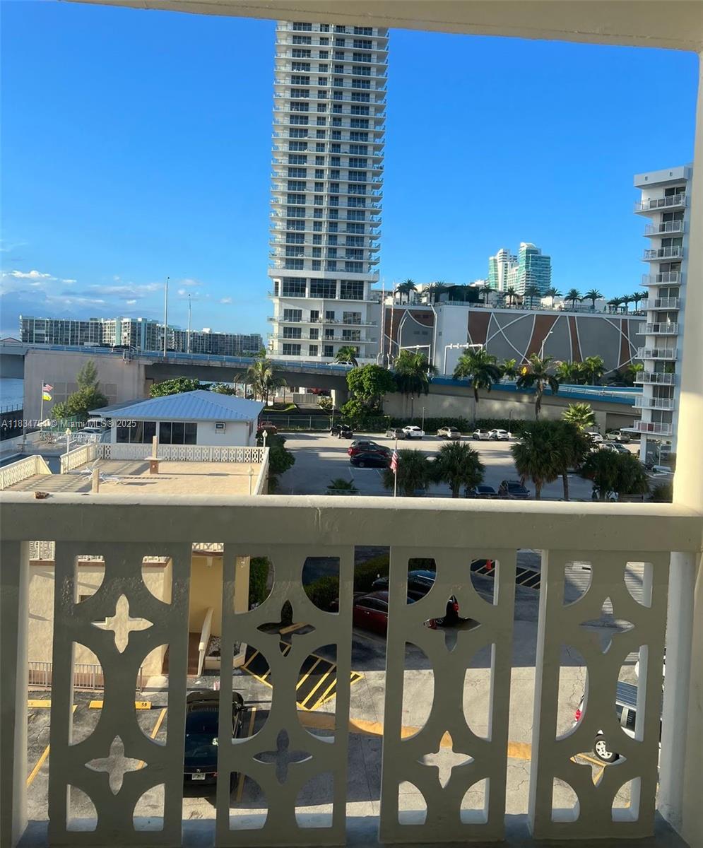Photo of 1817 Ocean Dr  #419, Hallandale Beach, Florida, 33009 - 