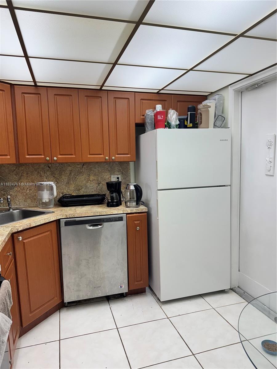 Photo of 1817 Ocean Dr #419, Hallandale Beach, Florida, 33009 -