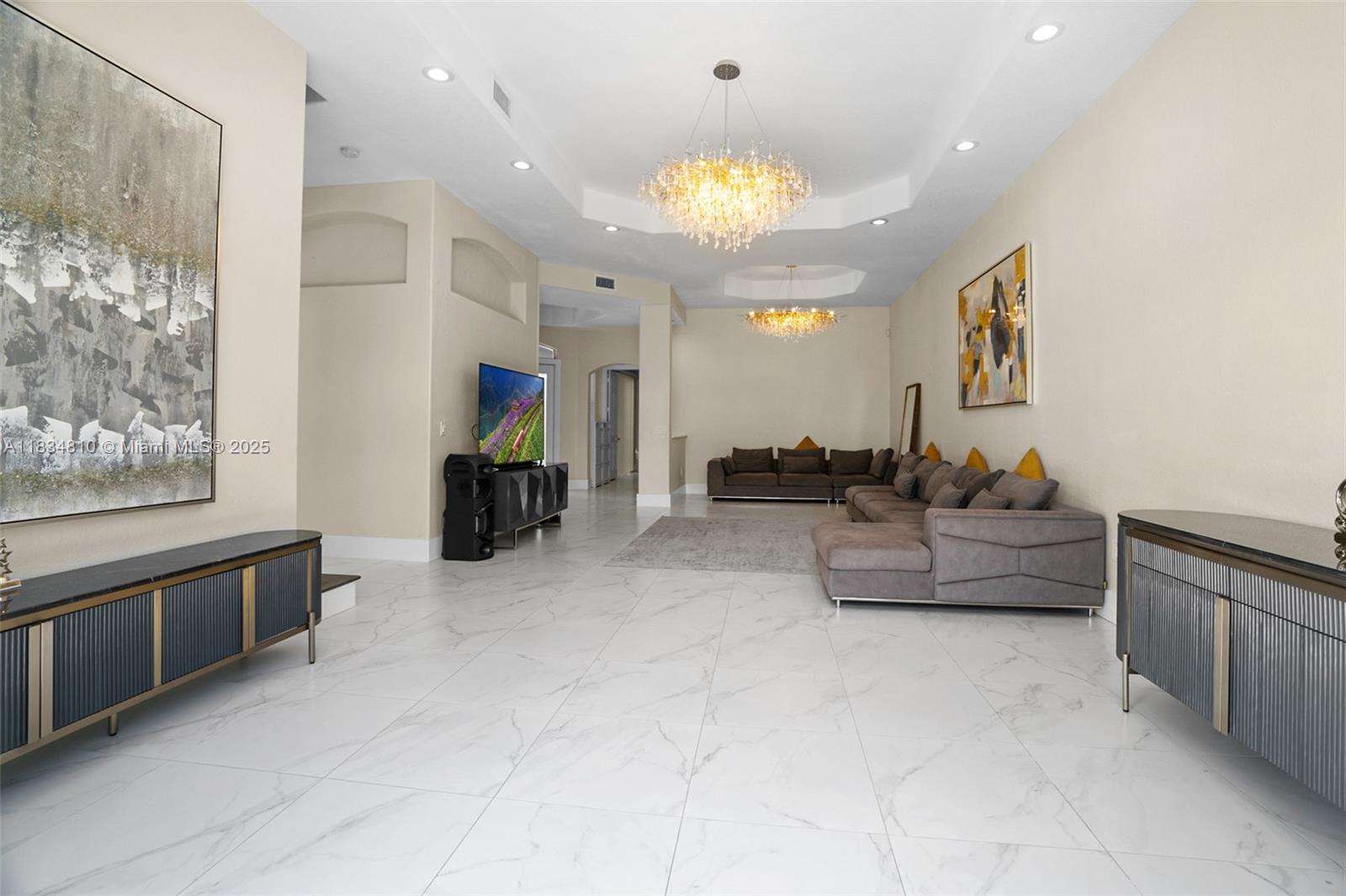 Photo of 1580 Shoreline Way  (1580), Hollywood, Florida, 33019 - 