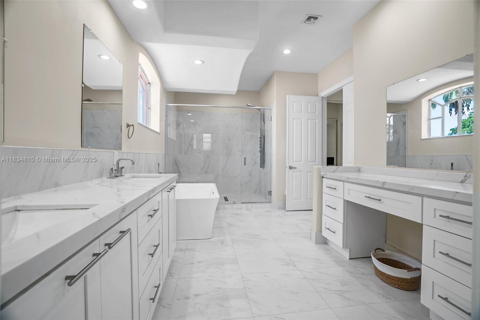 Photo of 1580 Shoreline Way  (1580), Hollywood, Florida, 33019 - 