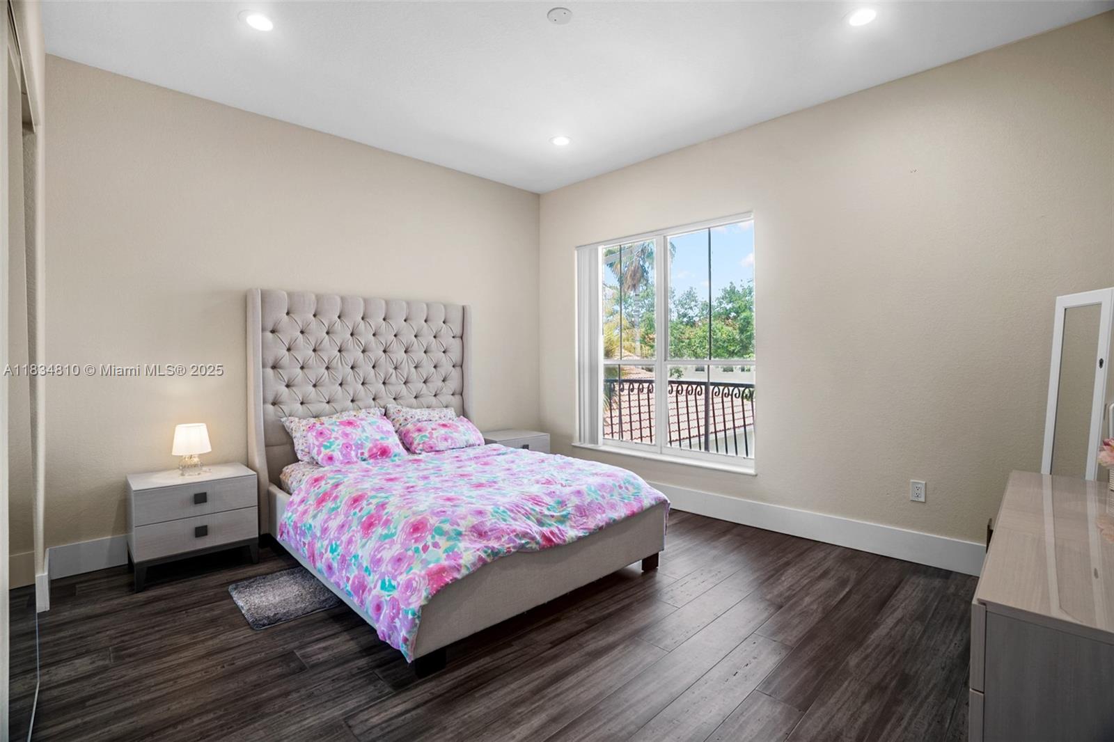 Photo of 1580 Shoreline Way  (1580), Hollywood, Florida, 33019 - 