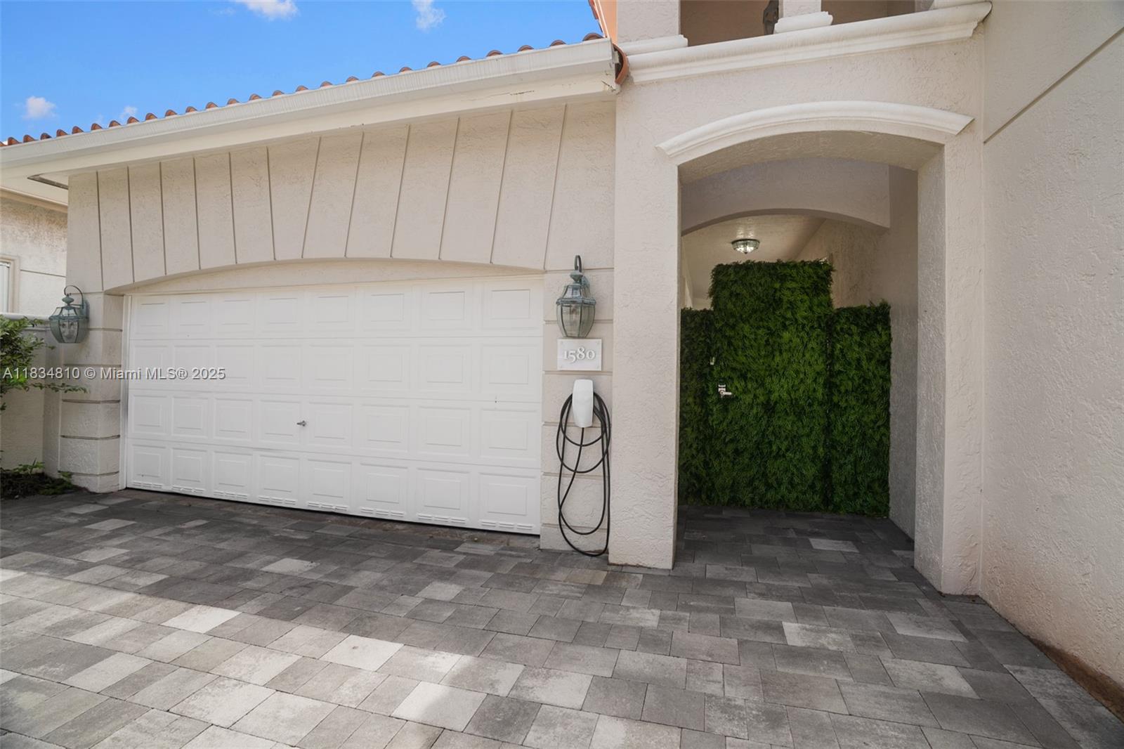 Photo of 1580 Shoreline Way  (1580), Hollywood, Florida, 33019 - 