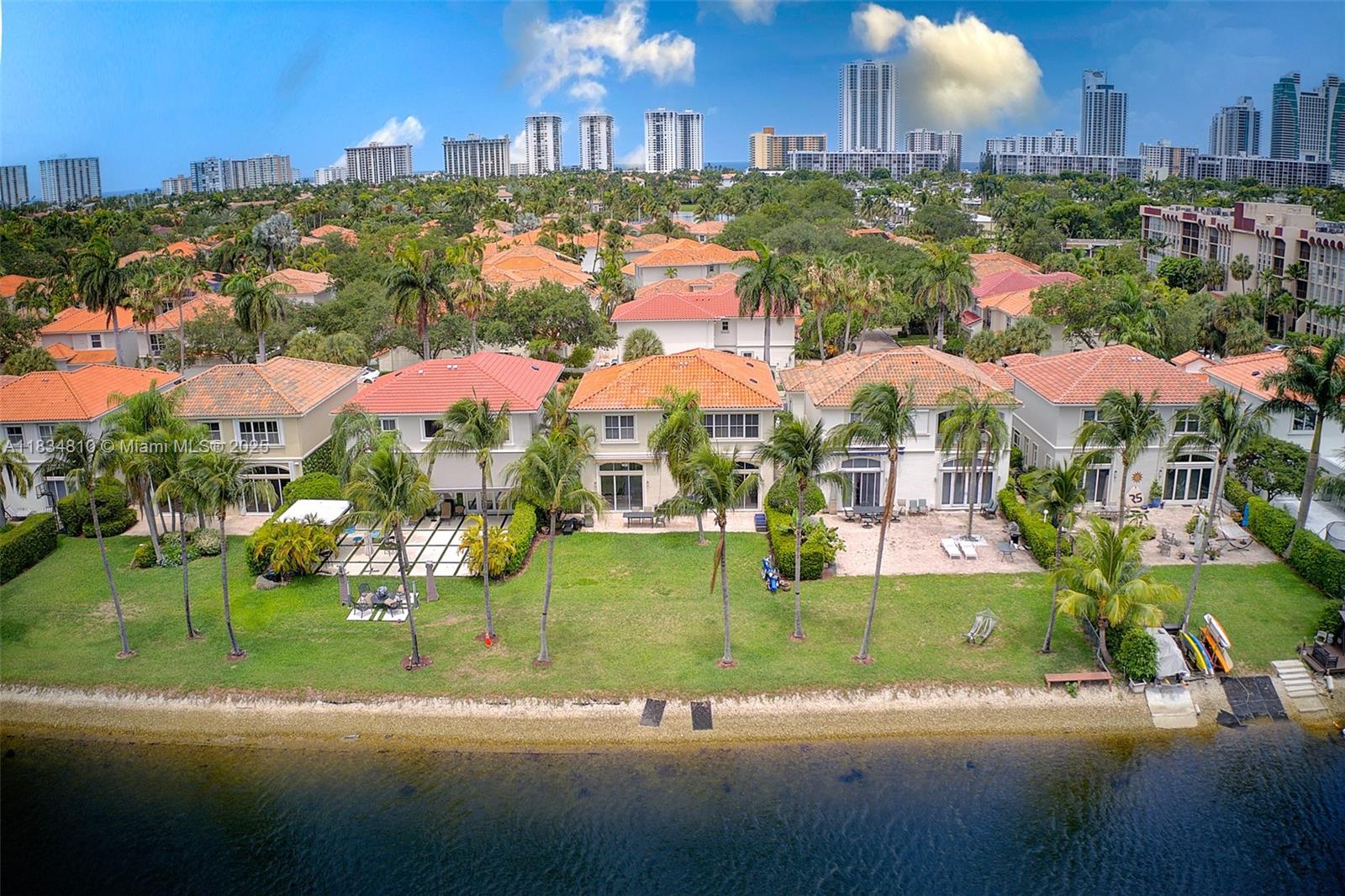 Photo of 1580 Shoreline Way  (1580), Hollywood, Florida, 33019 - 