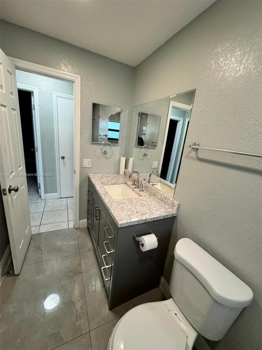 See details / 2155 sq. ft. $ 2025-07-05 0 Photo