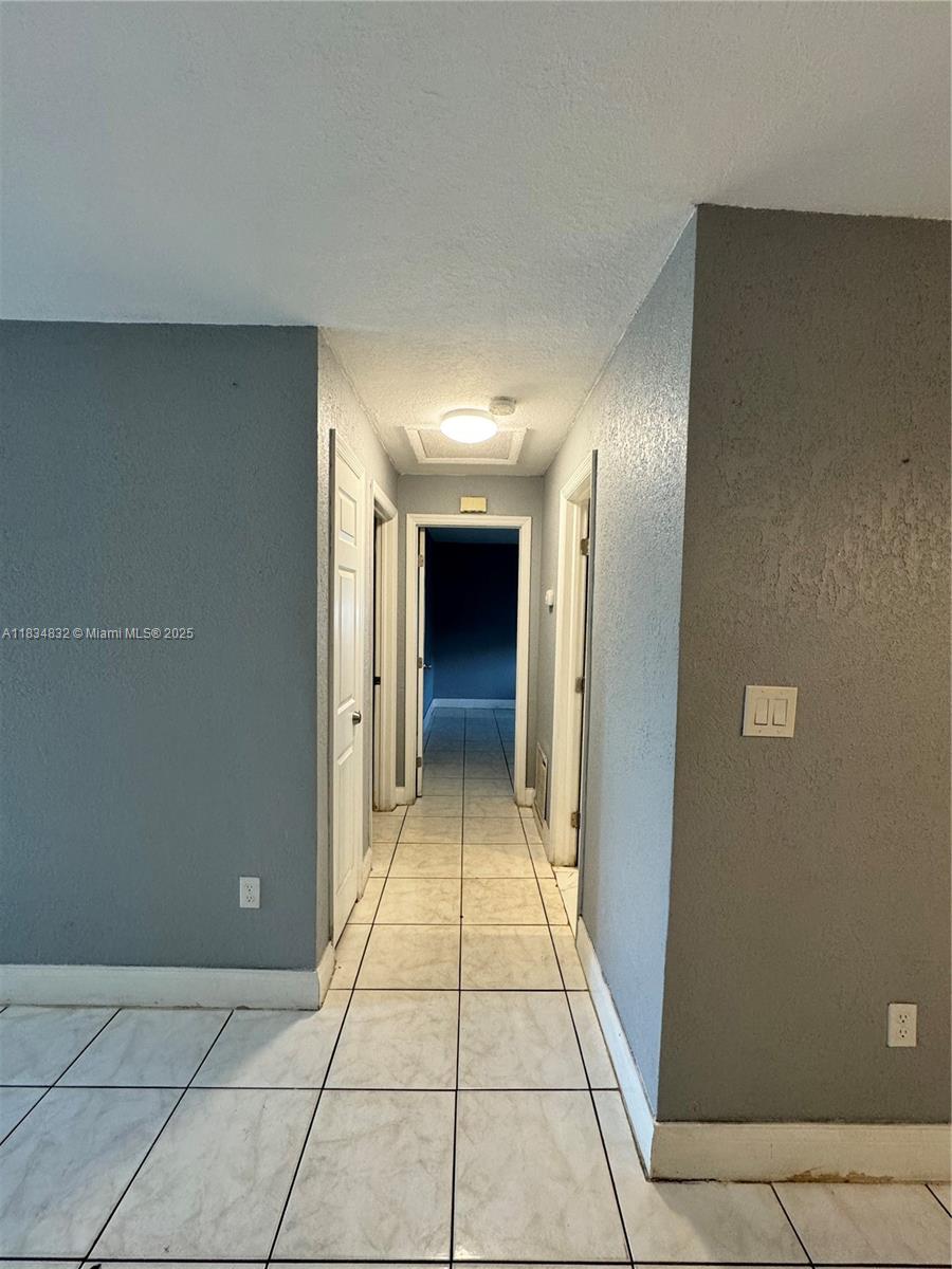 See details / 2155 sq. ft. $ 2025-07-05 0 Photo