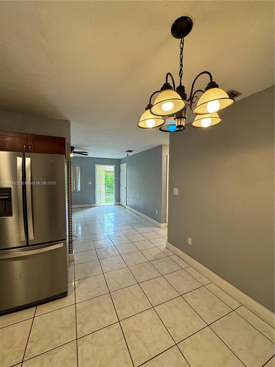 See details / 2155 sq. ft. $ 2025-07-05 0 Photo