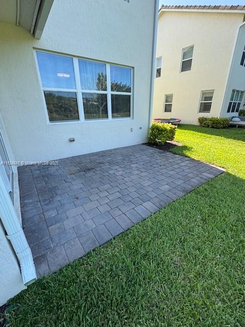 Ver detalles 1063 3 / 3 2049 sq. ft. $ 2025-07-06 0 foto