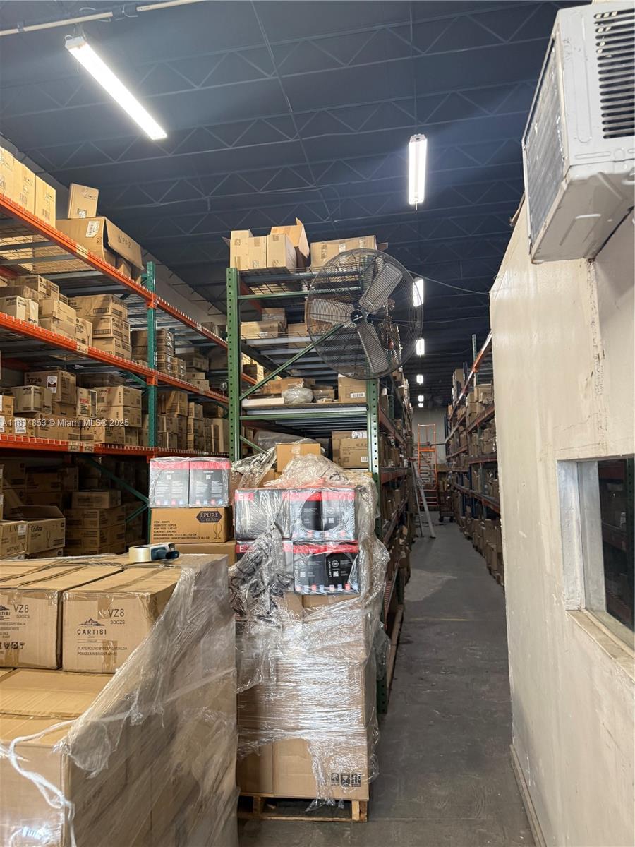 Ver detalles 3771-C / sq. ft. $ 2025-07-06 0 foto