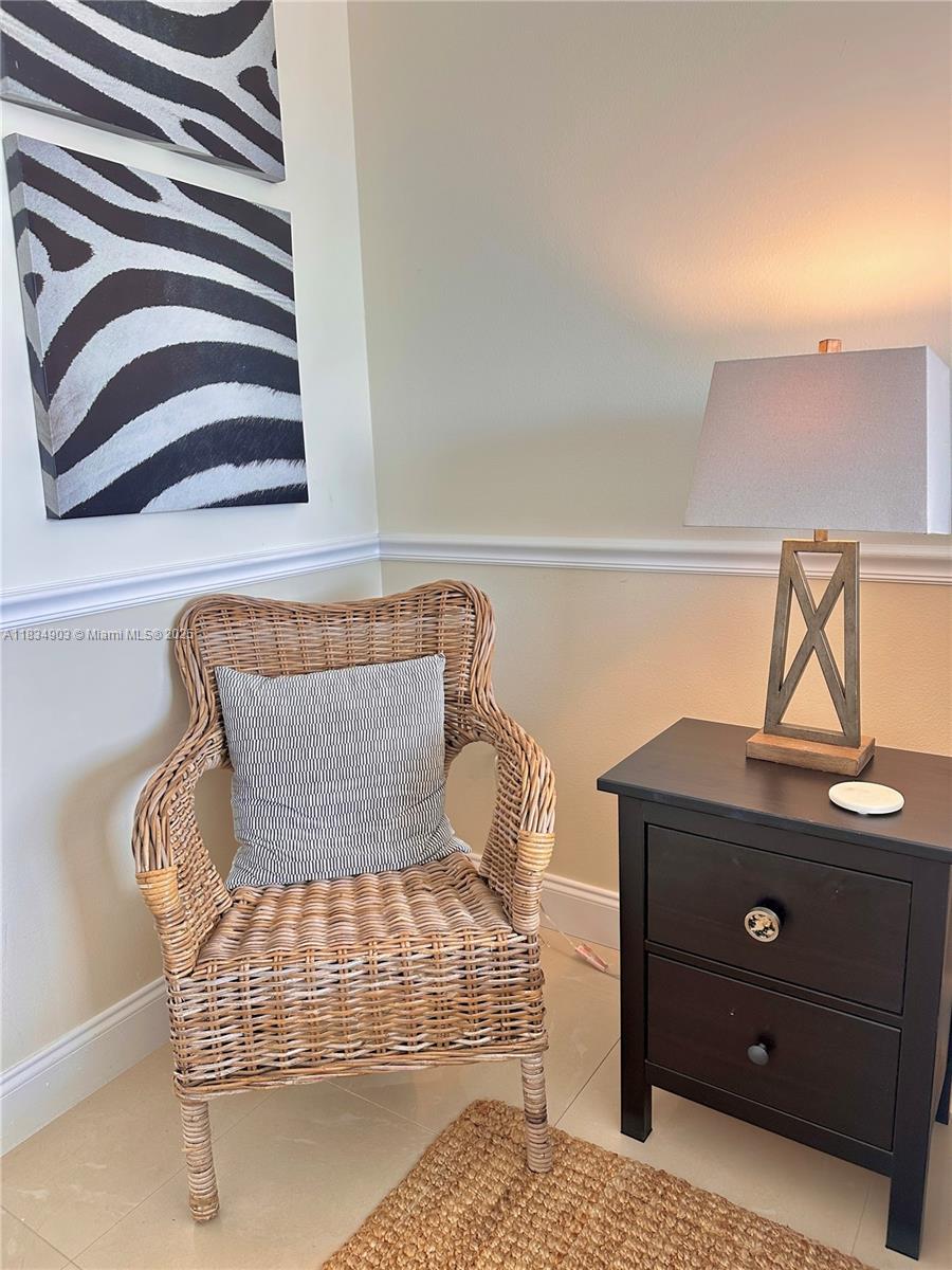 610 2 / 2 1220 sq. ft. $ 2025-07-06 0 foto