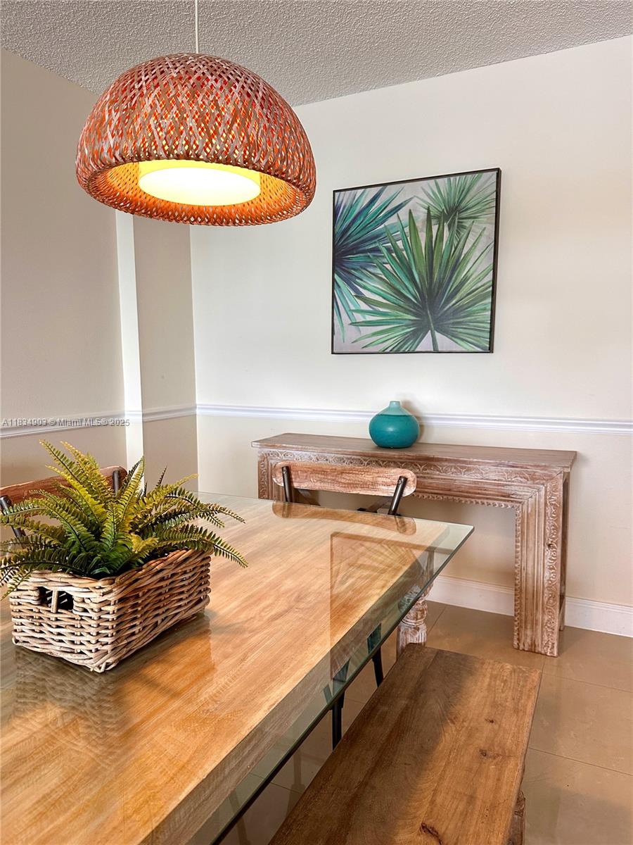 610 2 / 2 1220 sq. ft. $ 2025-07-06 0 foto