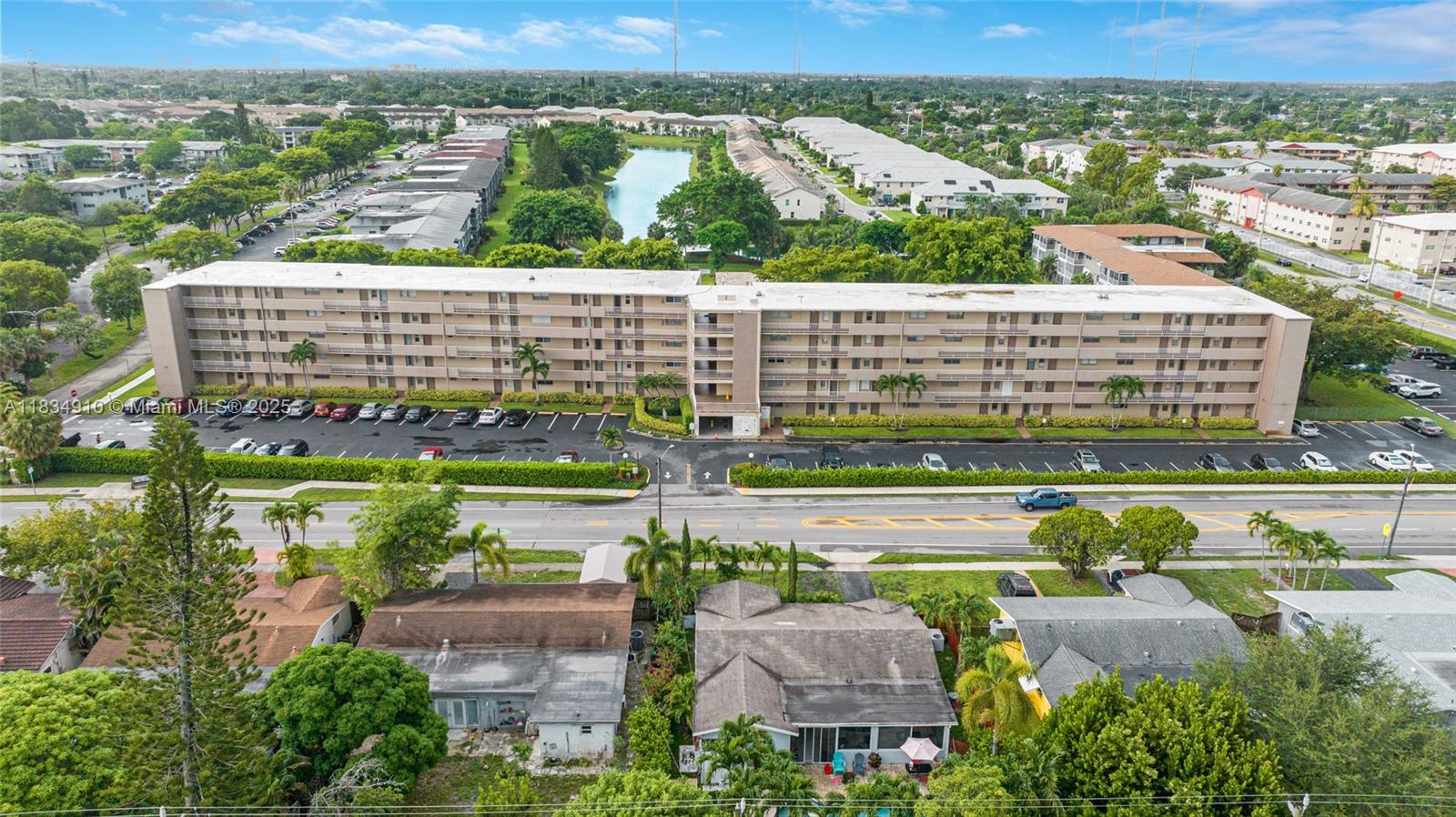 See details 211 1 / 1 700 sq. ft. $ 2025-07-06 0 Photo