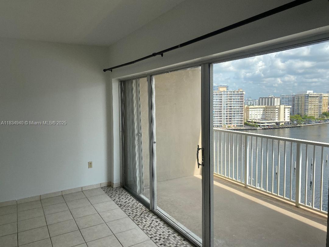 See details 10L 0 / 1 545 sq. ft. $ 2025-07-06 0 Photo