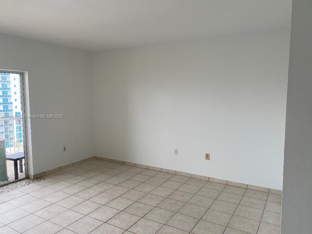 See details 10L 0 / 1 545 sq. ft. $ 2025-07-06 0 Photo