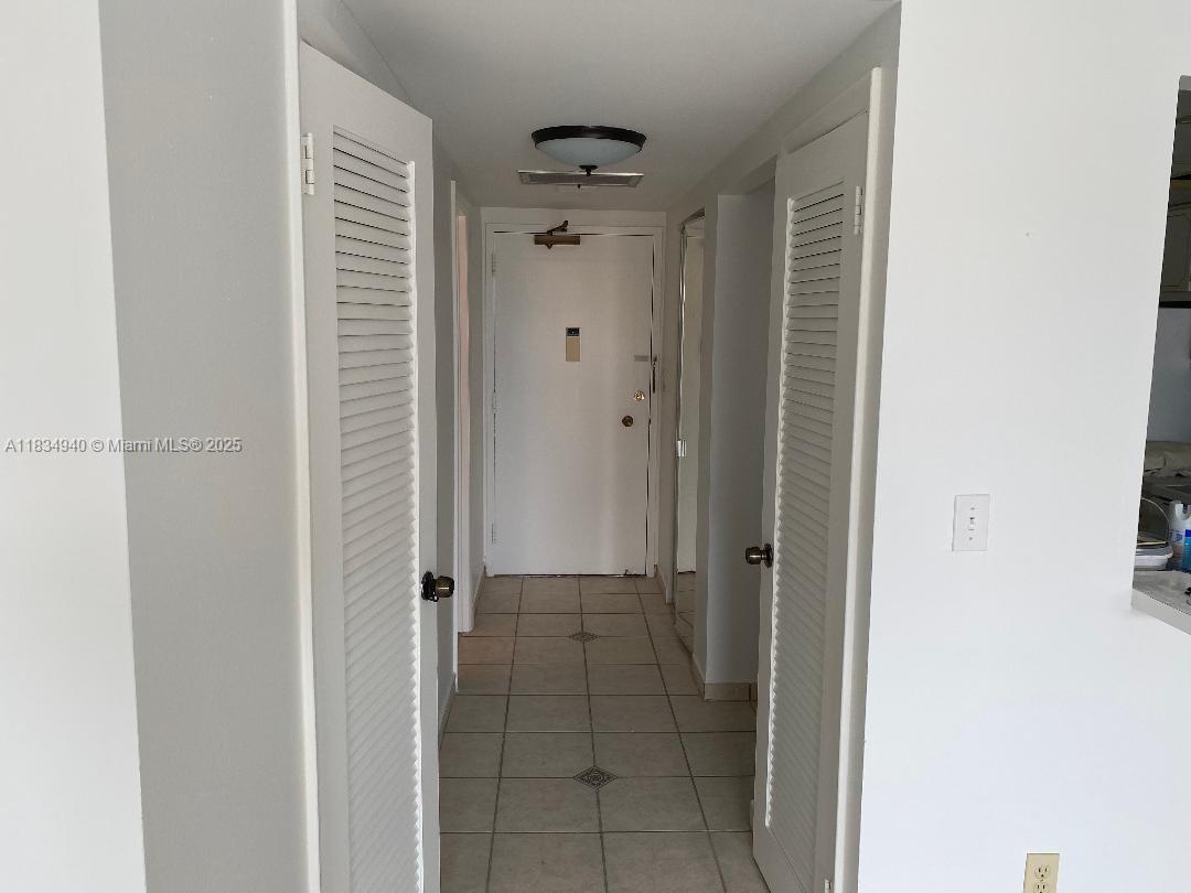 See details 10L 0 / 1 545 sq. ft. $ 2025-07-06 0 Photo