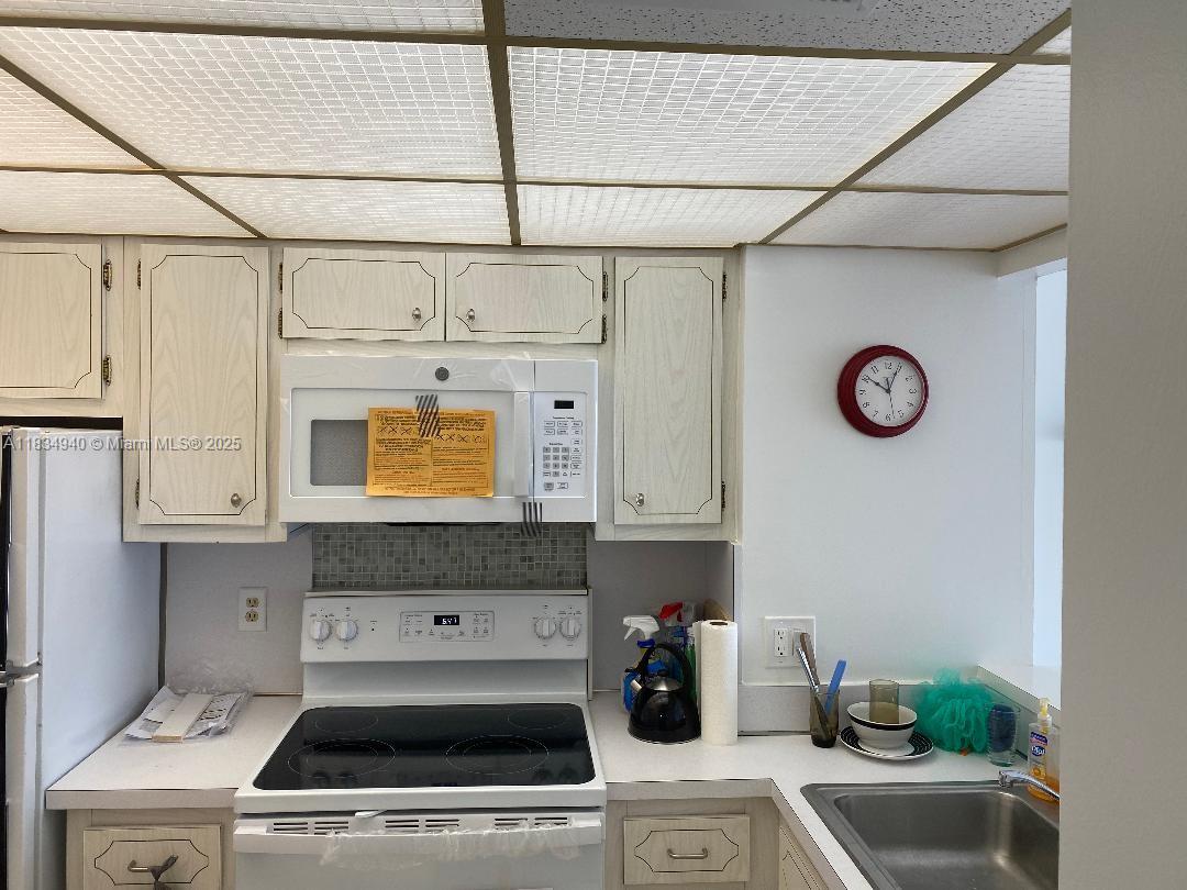 See details 10L 0 / 1 545 sq. ft. $ 2025-07-06 0 Photo