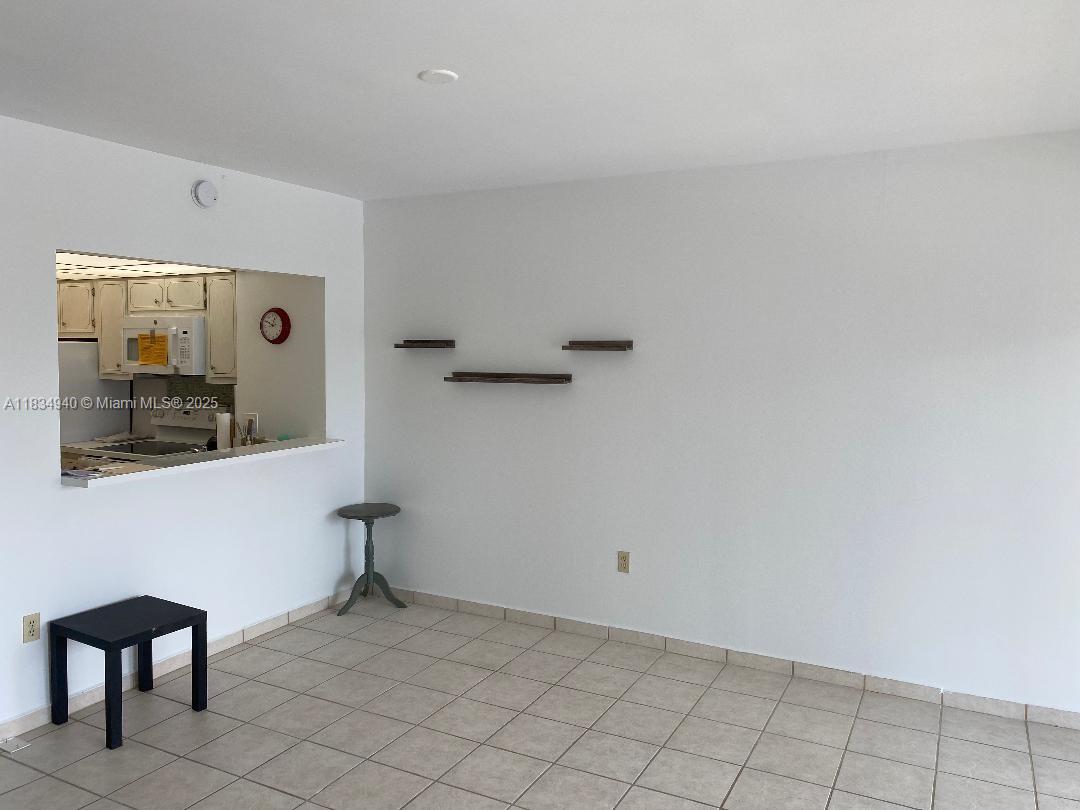 See details 10L 0 / 1 545 sq. ft. $ 2025-07-06 0 Photo