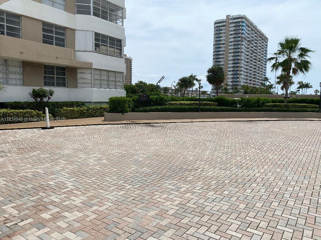 See details 10L 0 / 1 545 sq. ft. $ 2025-07-06 0 Photo