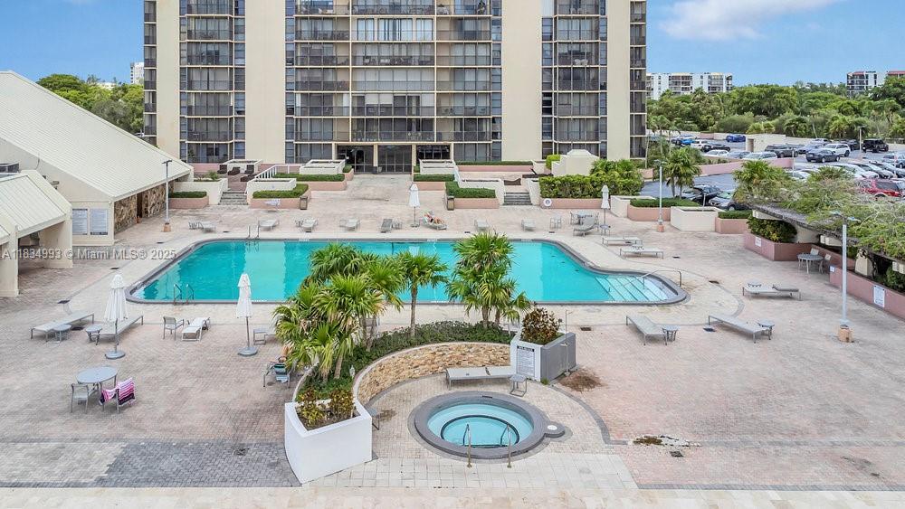Photo of 20301 Country Club Dr  #1421, Aventura, Florida, 33180 - 