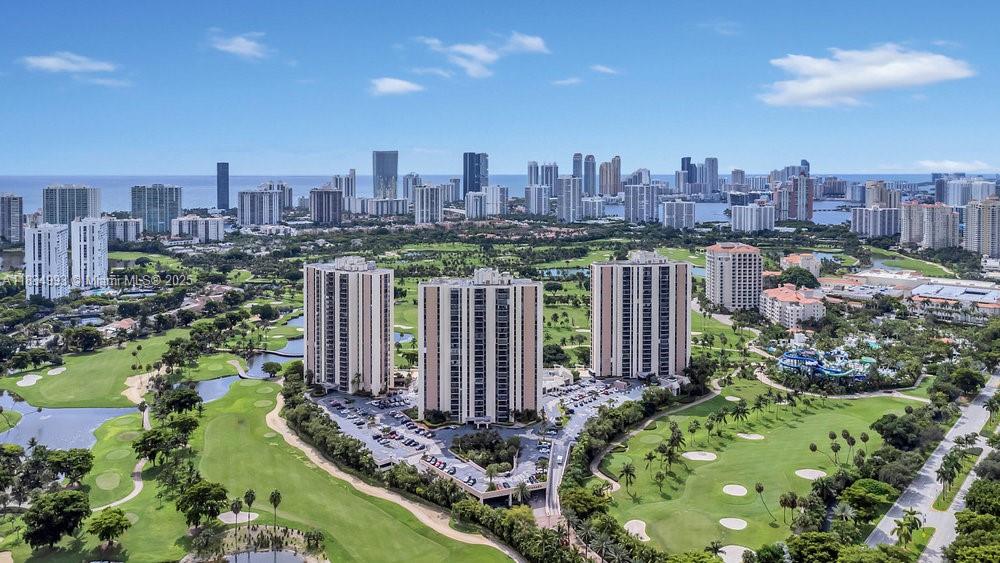 Photo of 20301 Country Club Dr  #1421, Aventura, Florida, 33180 - 