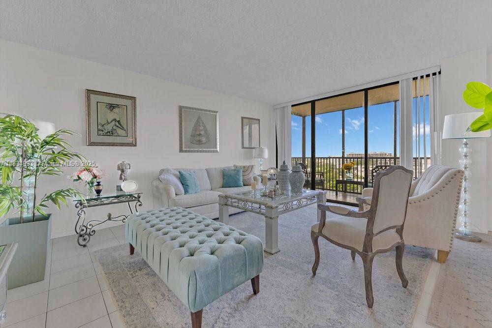 Photo of 20301 Country Club Dr #1421, Aventura, Florida, 33180 -