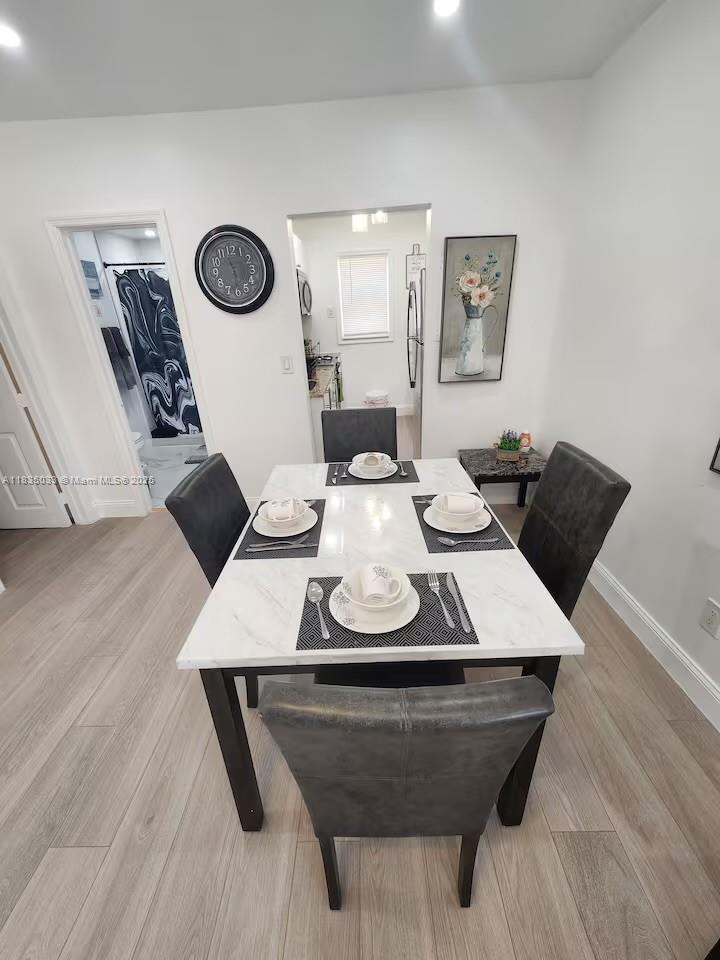 See details / 2367 sq. ft. $ 2025-07-24 0 Photo