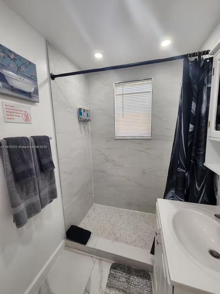 See details / 2367 sq. ft. $ 2025-07-24 0 Photo